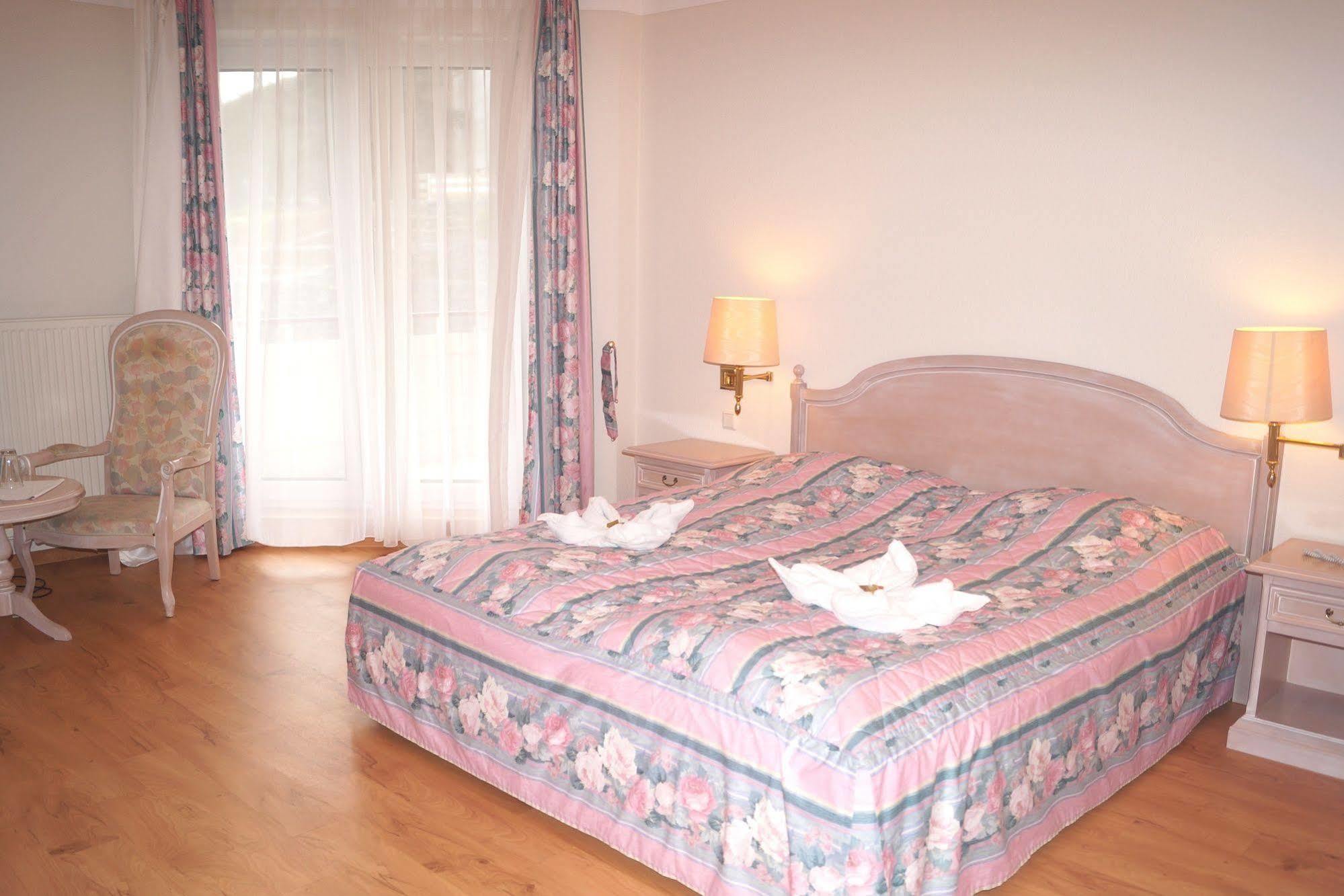 Regiohotel Germania Am Kurpark 바트하르추부르크 외부 사진